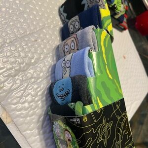 Rick and Morty Cartoon 6 Pair Crew Socks Men Size 8-12 NEW hyp